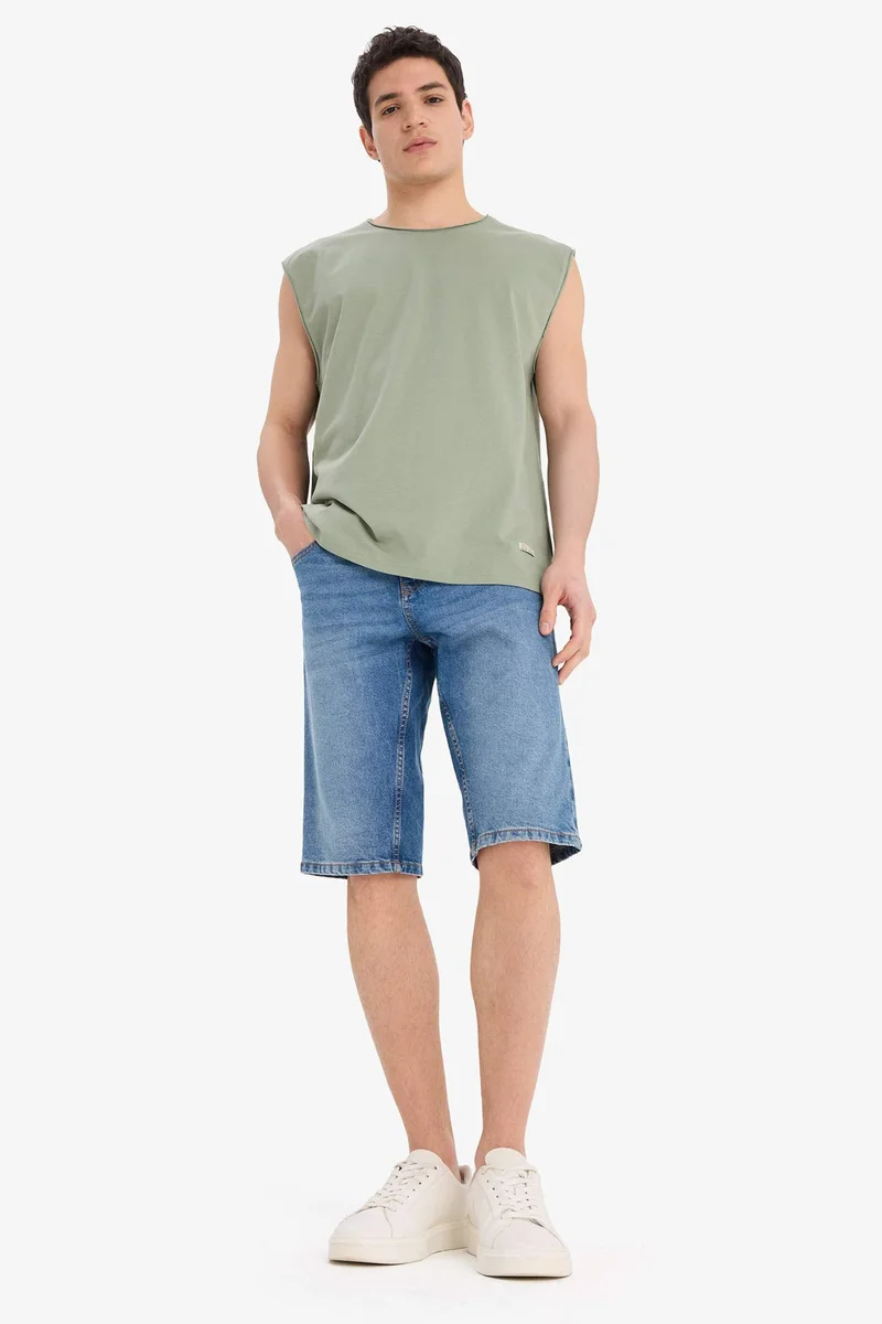 DeFacto Cotton Boxy Fit Crew Neck Basic Tank Top