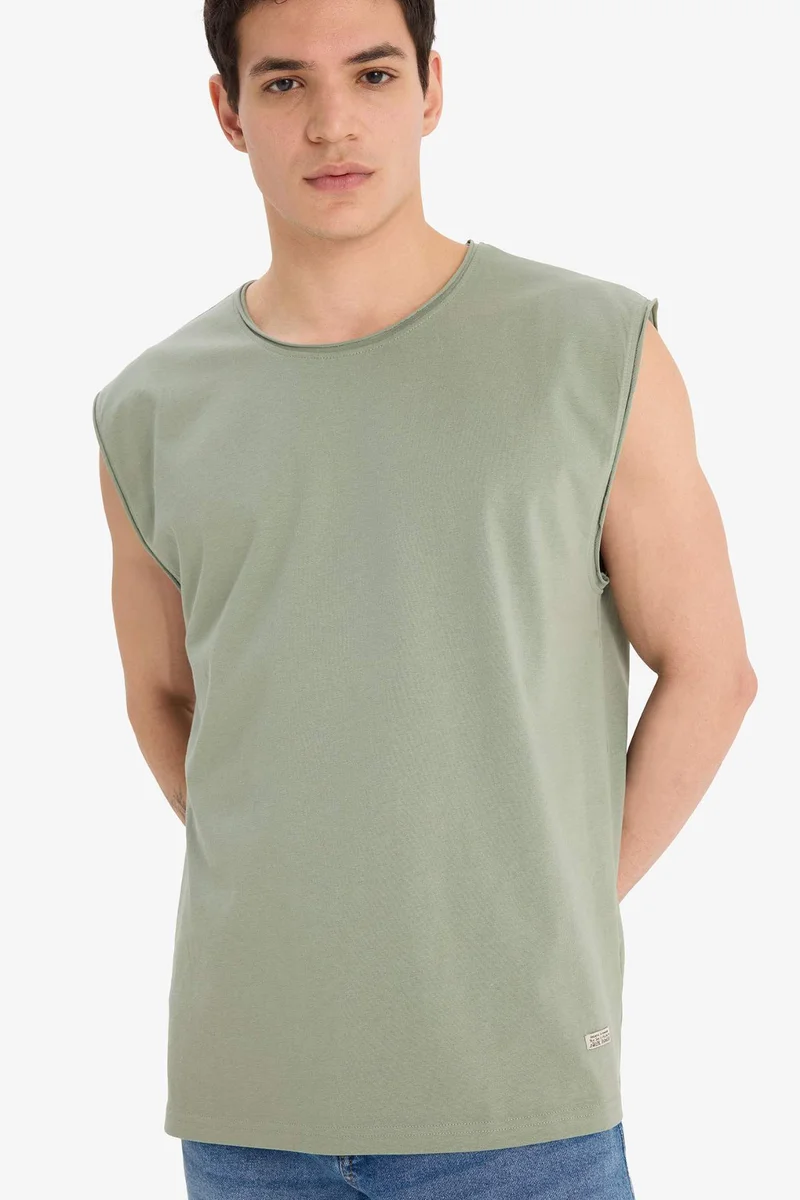 DeFacto Cotton Boxy Fit Crew Neck Basic Tank Top
