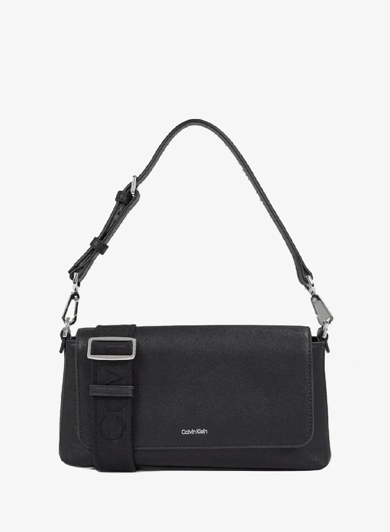 Caviar Shoulder Bag