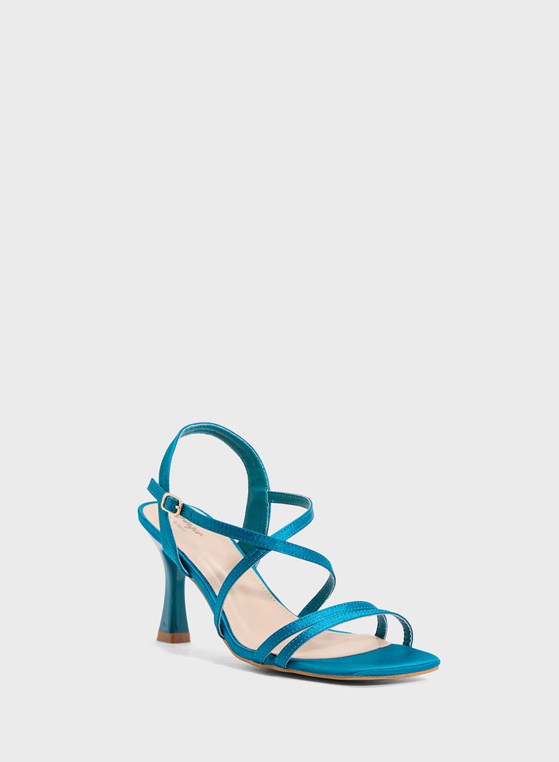 جينجر صندل بكعب متعدد الأشرطة - Image 2