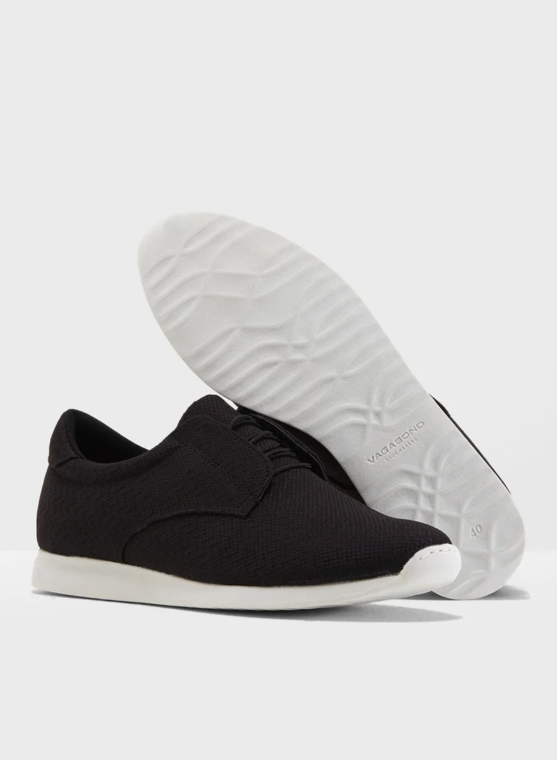 Vagabond Kasai Slip On