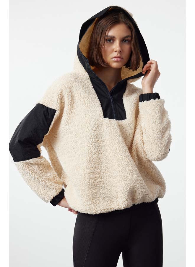 trendyol Stone Color Block Zipper Detailed Plush Knitted Sports Sweatshirt THMAW25SW00001  - Image 1