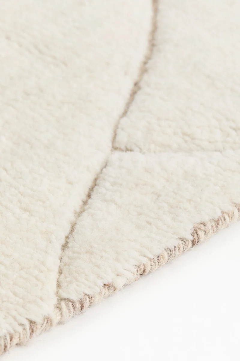 H&M Wool-blend fringed rug