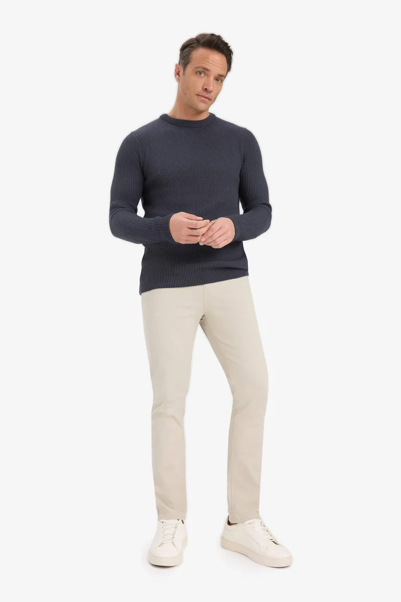Defacto Standard Fit Crew Neck Knitwear Pullover