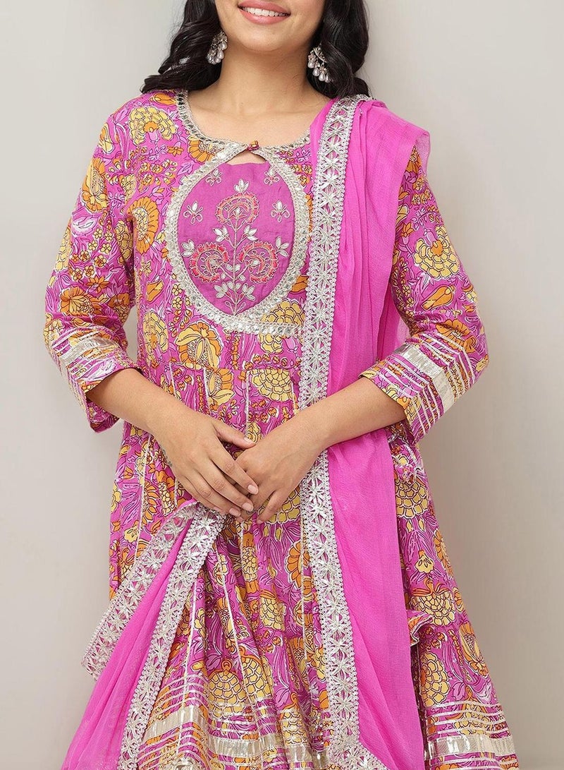 ISHIN Women's Pink 100% Cotton Embellished Tunic Full Length Palazzo Straight Fit Kurta Set  - Image 5
