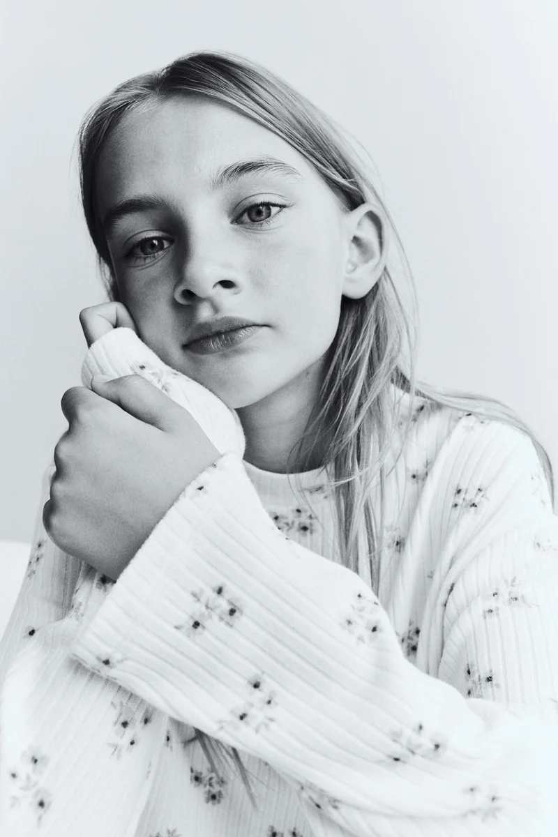 H&M 2-piece top and trousers set