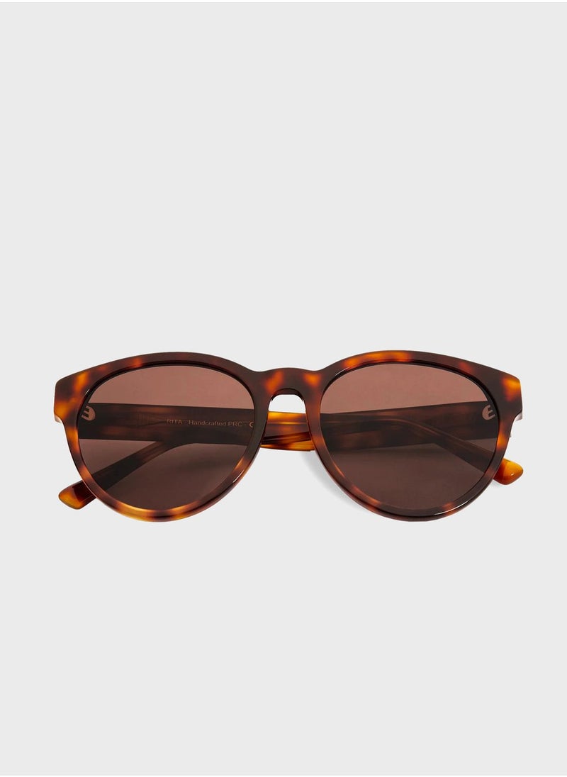 MESSYWEEKEND - Rita Sophia Wayfarers Sunglasses - Image 1