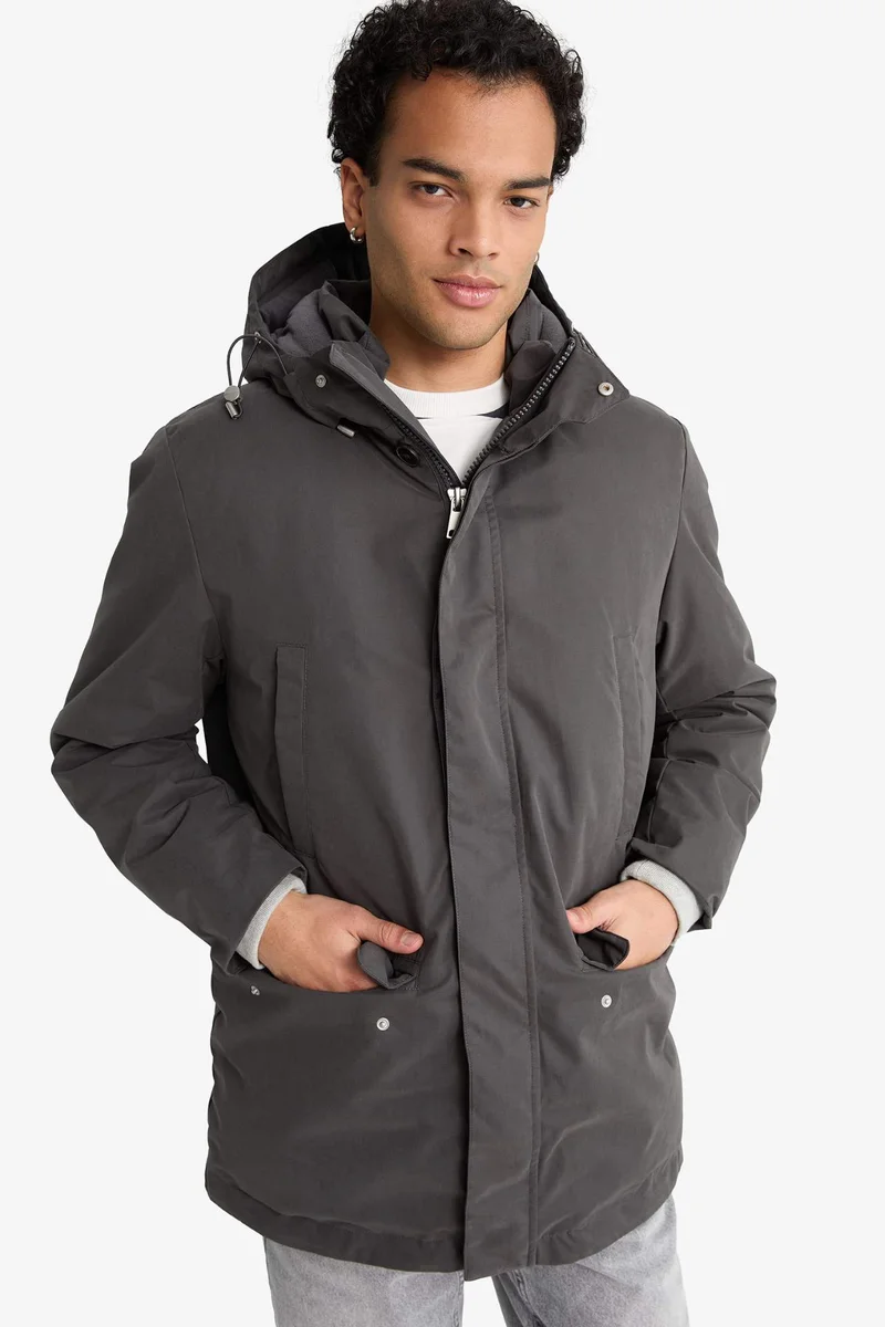 Waterproof Regular Fit Lined Puffer Jacket