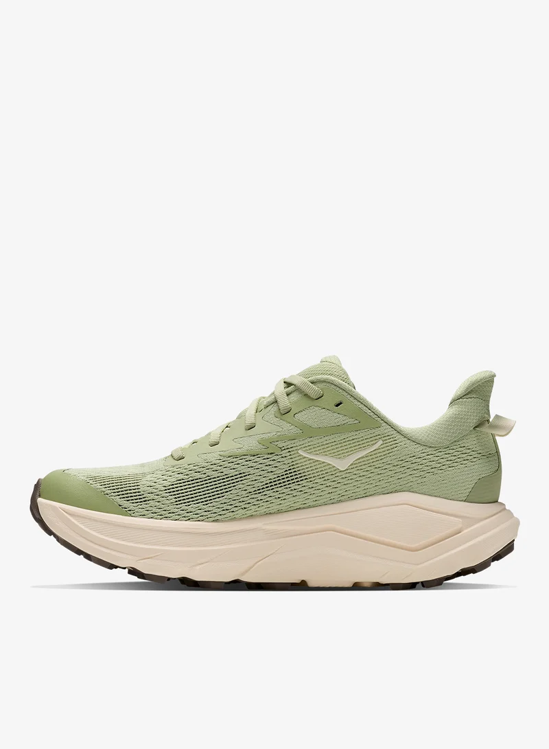Hoka Challenger 8
