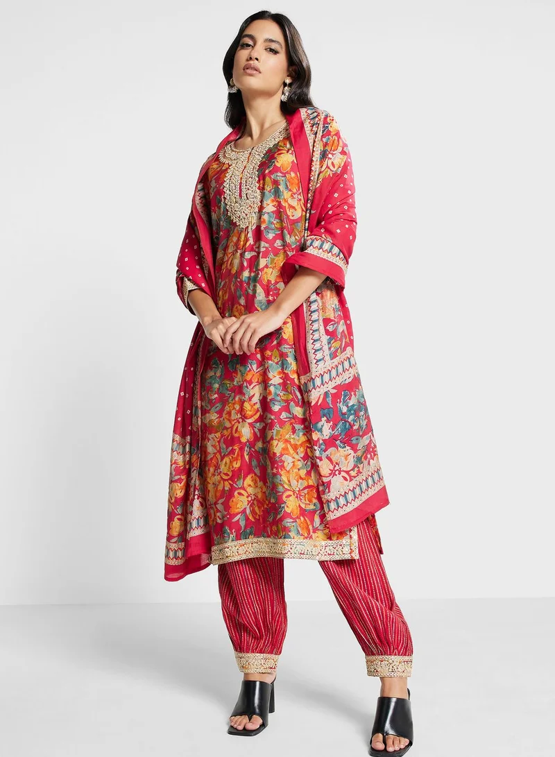kolaba Embroidered Sequined Kurti & Pants Set