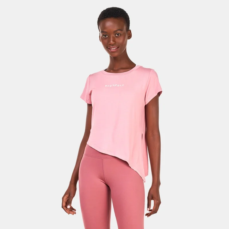 SQUATWOLF Women's She Wolf Crop Top