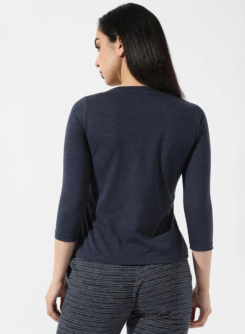 كامبوس سوترا Women's Solid Navy Blue Top