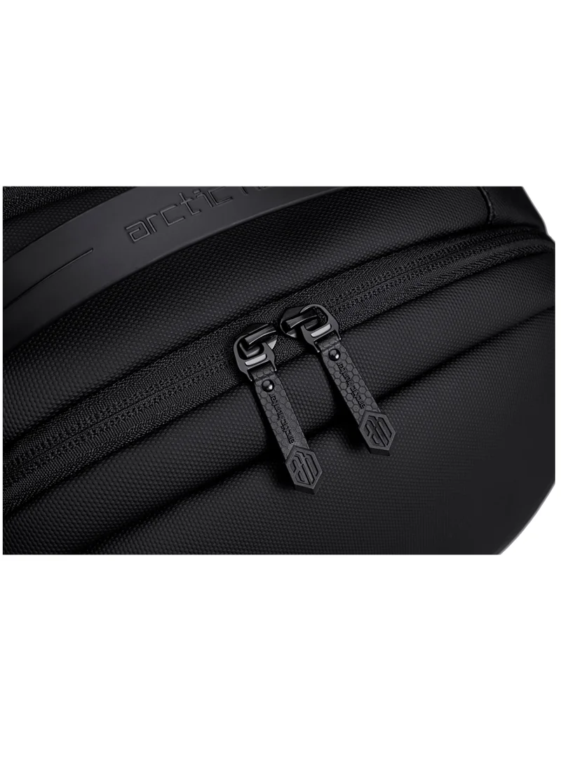 ARCTIC HUNTER Laptop Backpack Water Resistant Polyester Daypack with Built In USB/Headphone Port Computer Bag for Men Women B00555 Black