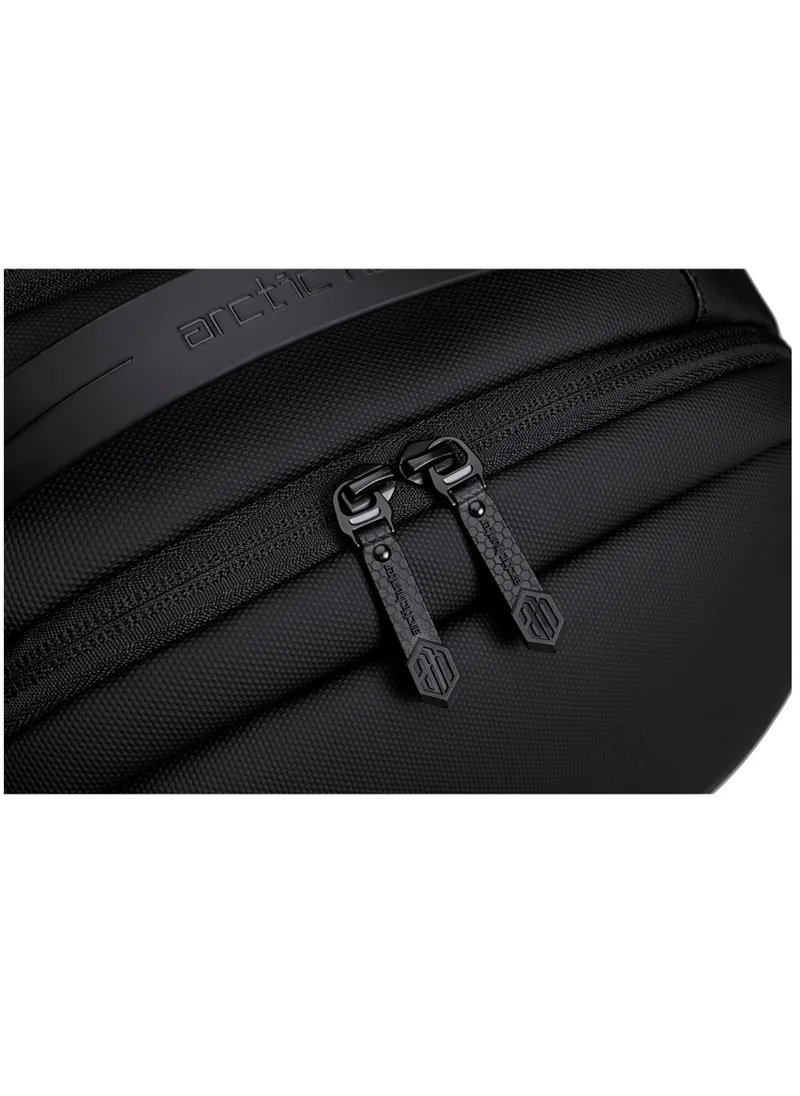 ARCTIC HUNTER Laptop Backpack Water Resistant Polyester Daypack with Built In USB/Headphone Port Computer Bag for Men Women B00555 Black