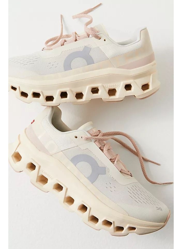 On Running Cloudmonster Women Sneaker - Gray/Pink - Image 3