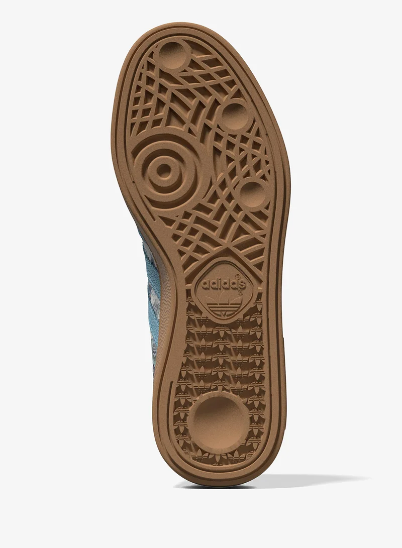 Adidas Originals OWHITE/ICEBLU/GUM3 Youth Handball Spezial  | Best Price UAE