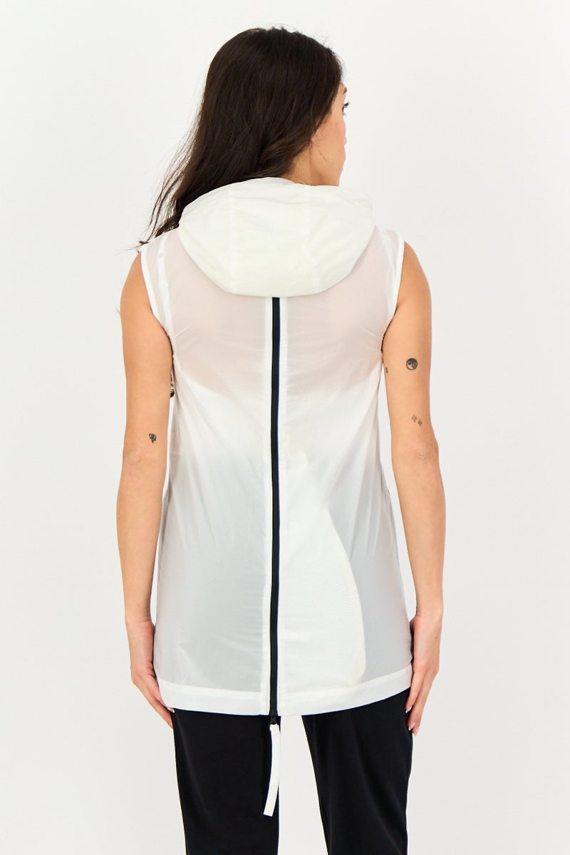 Nike Women Sportswear Fit Sleeveless Outdoor Hoodies, White - Image 3