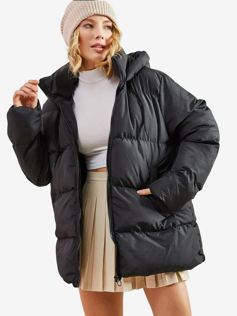 بيانكو لوتشي معطف منتفخ مبطن بالزغب بغطاء رأس من لوكسي