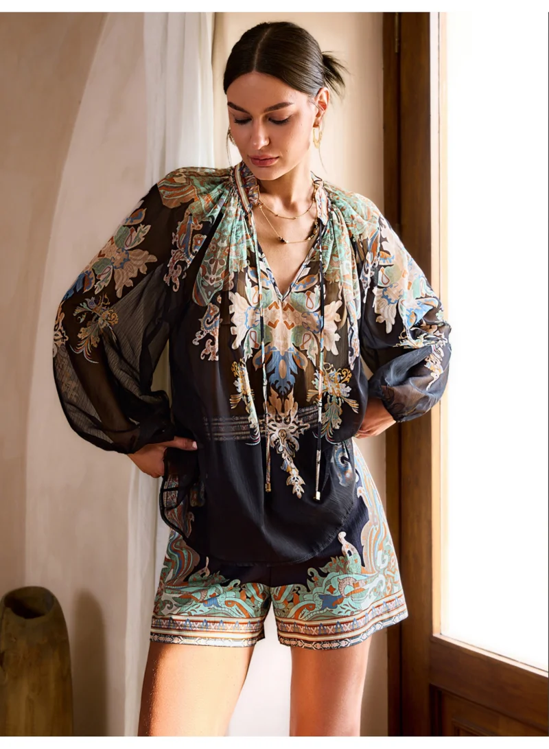 SIMPLEE Women's 2-Piece Outfit Set - Matching Top & shorts for Stylish Look