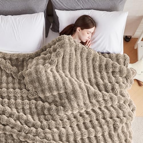 Serenhom 50x60 Inches Ultra-Soft Fuzzy Faux Fur Plush Throw Blanket - Thick, Warm Sherpa for Couch, Sofa, Bedroom, Camping - Decorative Blanket for Cozy Warmth, Bubble Brown - Image 2