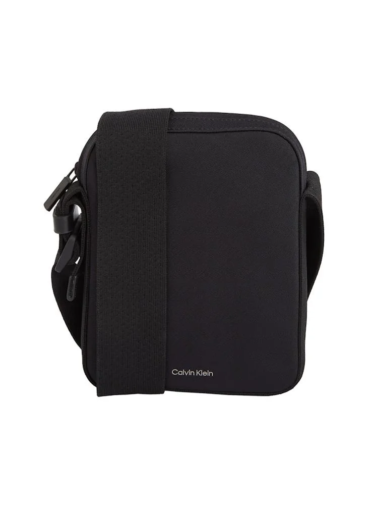 CALVIN KLEIN REPORTER BAG