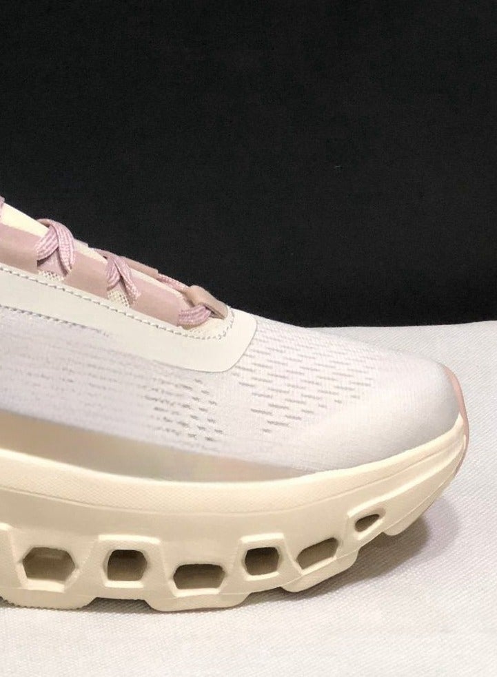 Comfortable Anti Slip Sports Shoes And Running Shoes  - Image 3
