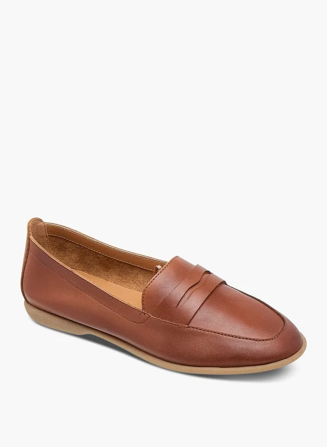 Celeste Women's Cutout Detail Slip-On Loafers