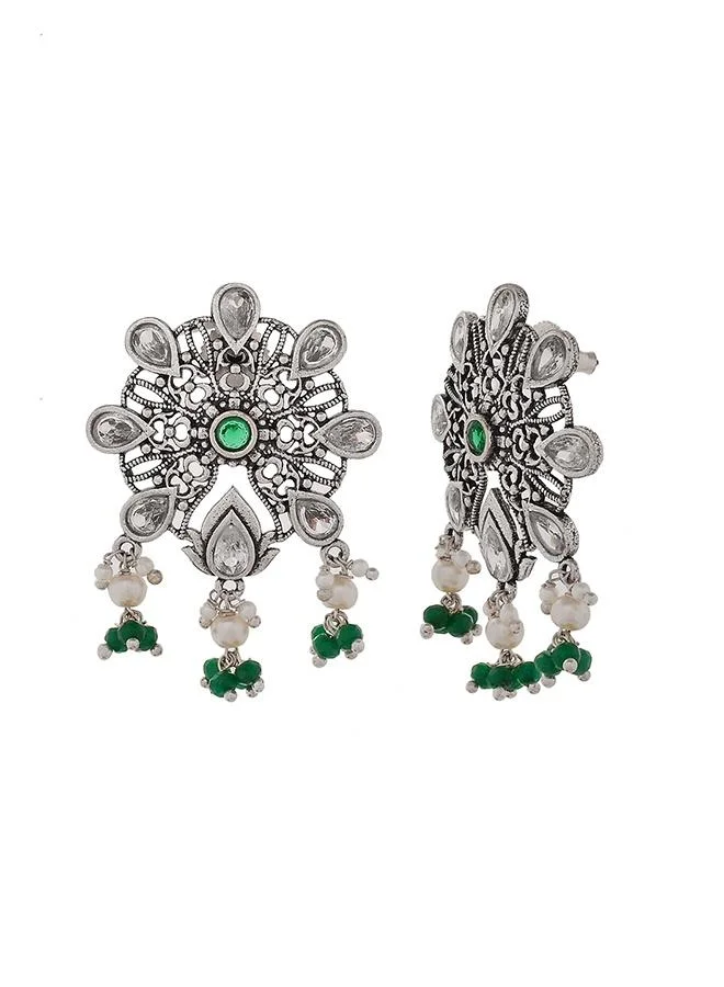 فويلا Abharan Teardrop Cut White Stones and Pearls Stud Earrings