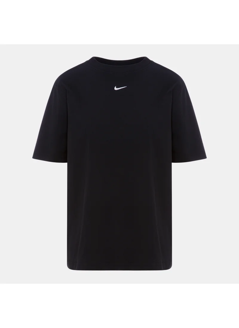 Nike Women's Sportswear Essential T-Shirt