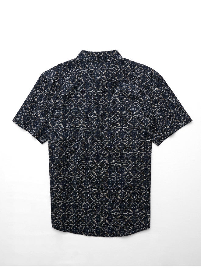 American Eagle AE Poolside Printed Button-Up Shirt  - Image 3