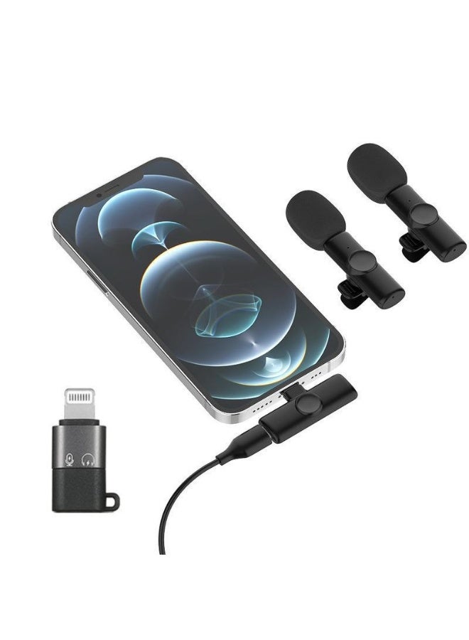 هذه المجموعة المكونة من ميكروفونات لافاليير لاسلكية متوافقة مع أجهزة iPhone وiPad وAndroid. تتميز بسهولة التوصيل والتشغيل، وزمن انتقال منخفض للغاية (2.4 جيجاهرتز)، وشريحة مدمجة لإلغاء الضوضاء، وعمر بطارية يصل إلى 8 ساعات، وقدرة تسجيل عالية الوضوح، مما يجعلها مثالية لتسجيل الفيديو والمقابلات والبودكاست ومدونات الفيديو ويوتيوب. - Image 2