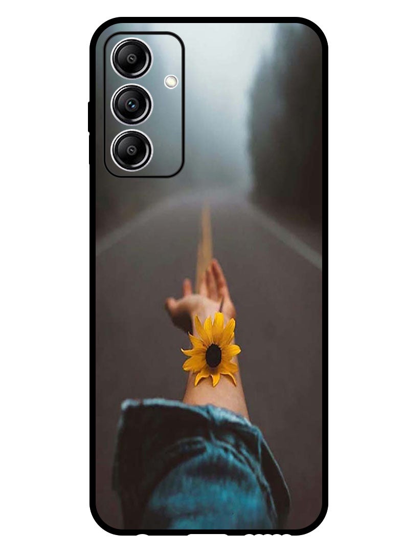 Theodor Protective Case Anti Scratch Shock Proof Bumper Cover For Samsung Galaxy A15 5G Flower on hand - Image 1