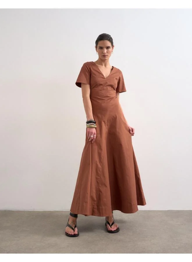 TOPSHOP Casual Short Sleeve Midi Dress