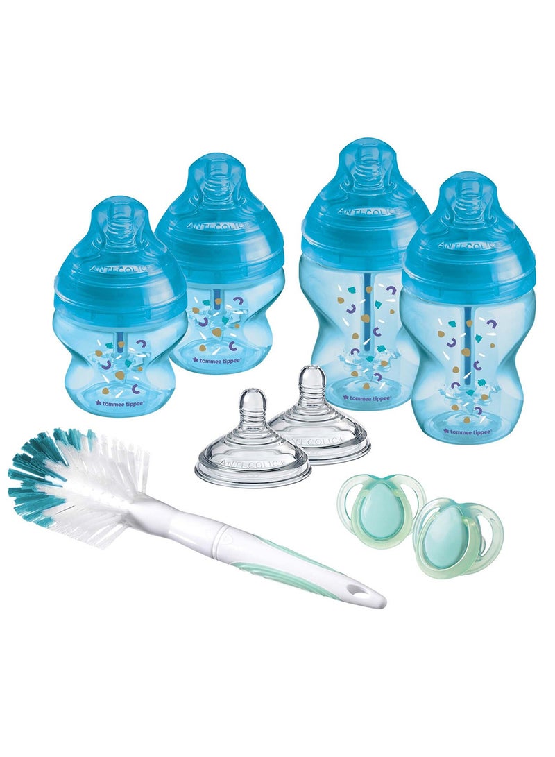 tommee tippee Newborn Baby Bottle Starter Kit, Slow-Flow Breast-Like Teats And Unique Anti-Colic Venting System, Mixed Sizes - Image 2