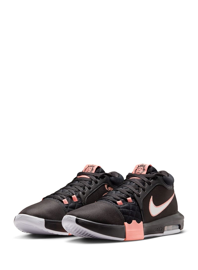 Lebron Witness Viii