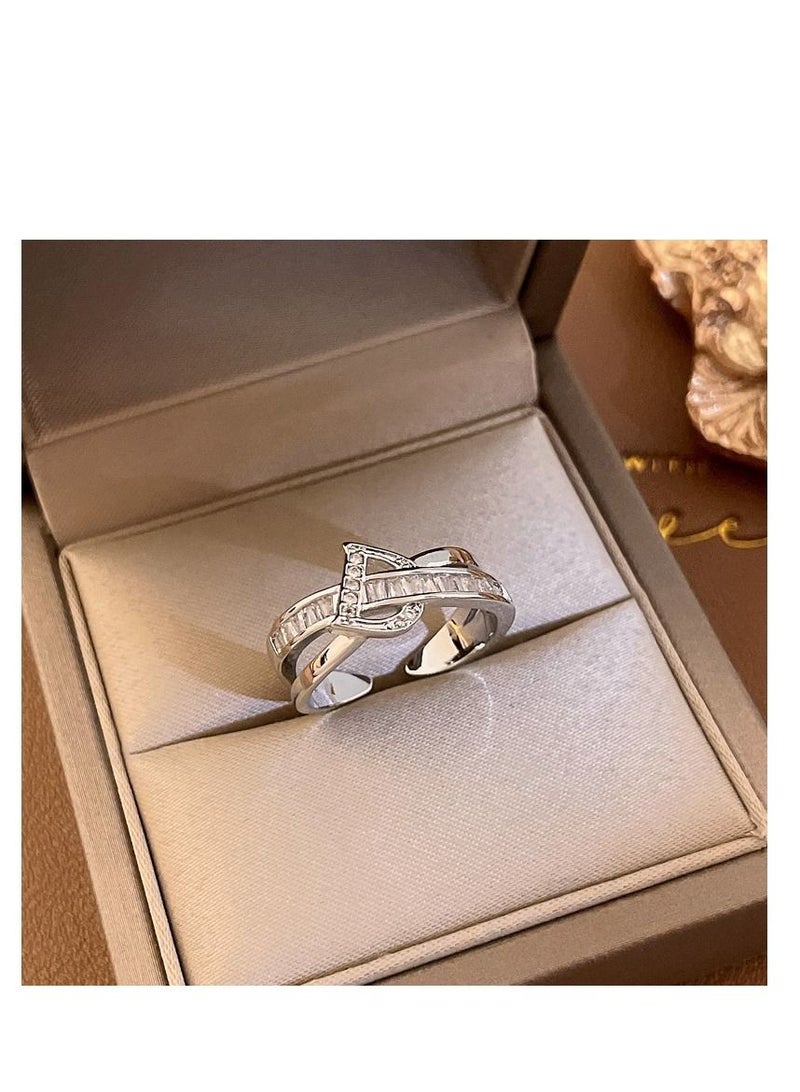 Personalized design and light luxury hand adorned ring