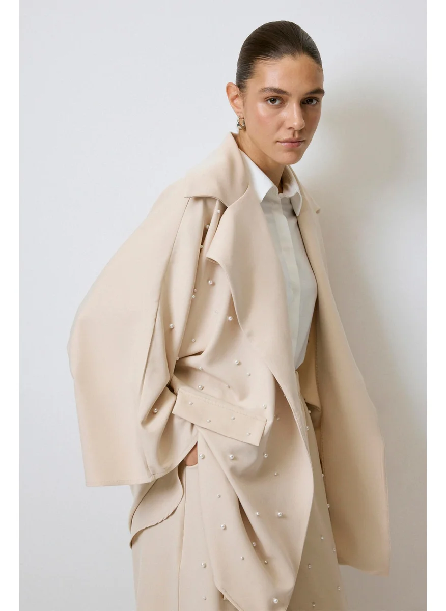 توتشي Pearl Detail Jacket