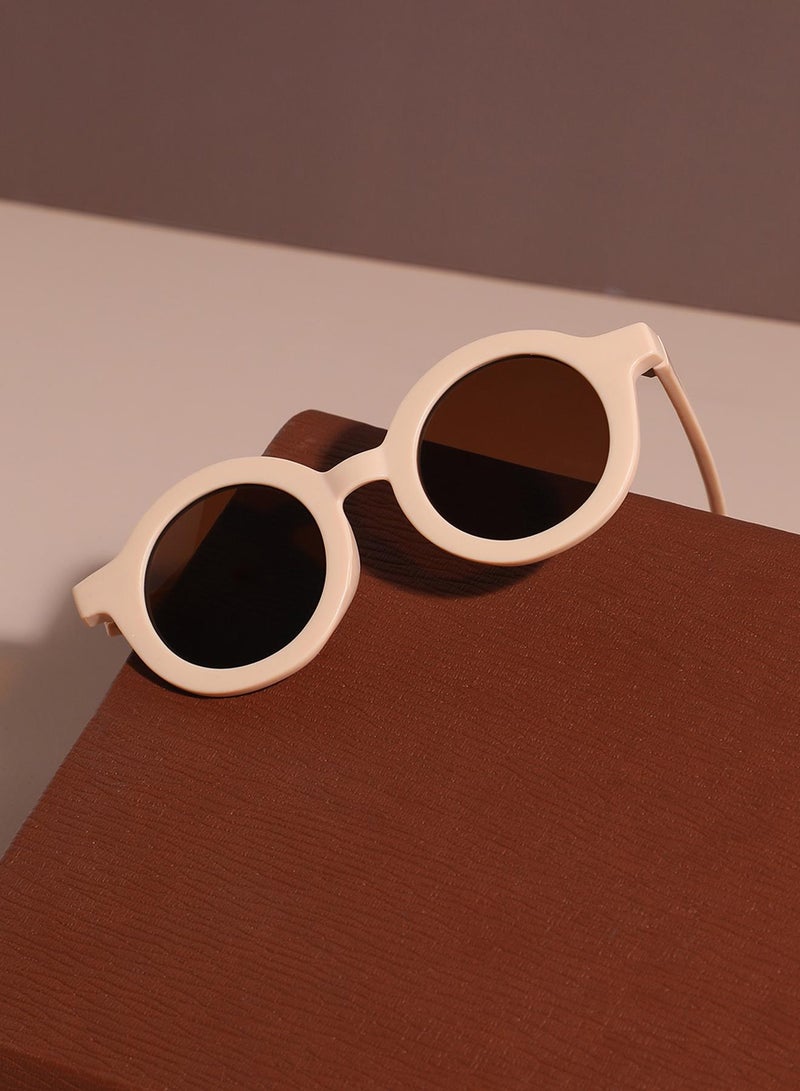 Haute Sauce Full Rim Round Sunglass - Image 1