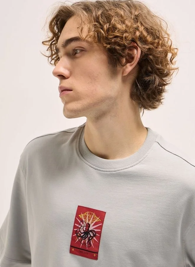 The Bear House  Men's Grey Oversize Bold Graphic abstract Print Crew Neck T-shirt Perfect For Casual Wear, Gym, Travel, Or Layering Stylish And Versatile Essential For Every Wardrobe for Men | Best Price UAE