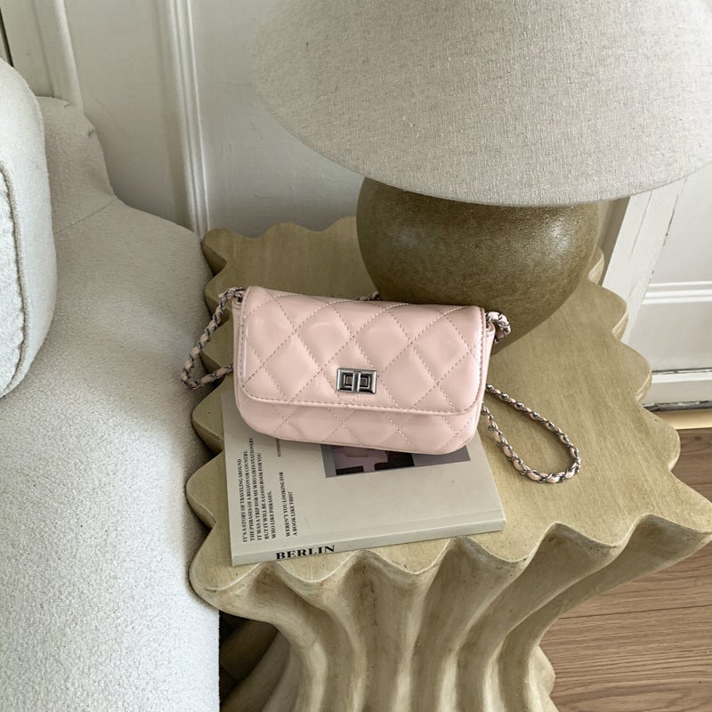 Women's Diamond Quilted Chain Small Crossbody Bag - Image 1