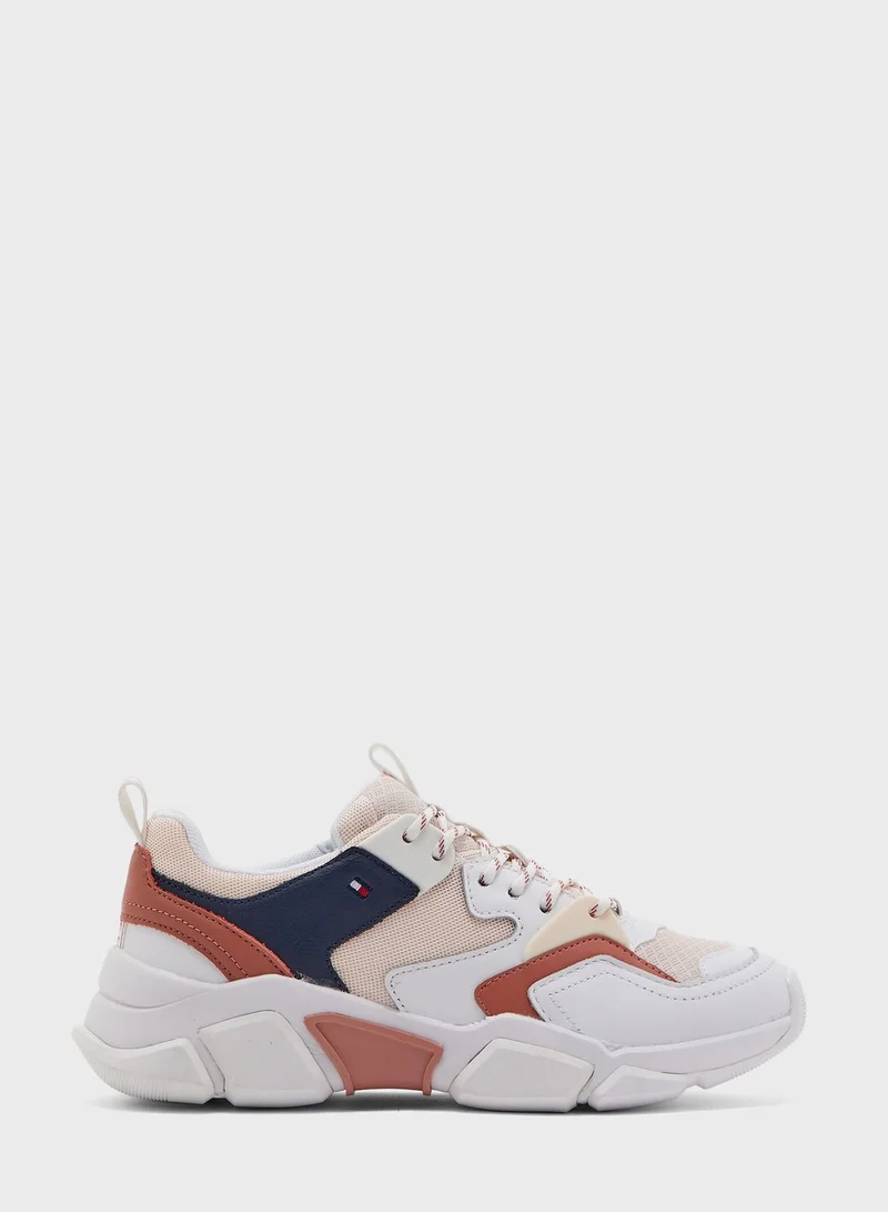 TOMMY HILFIGER Chunky Lifestyle Sneaker - GNQ