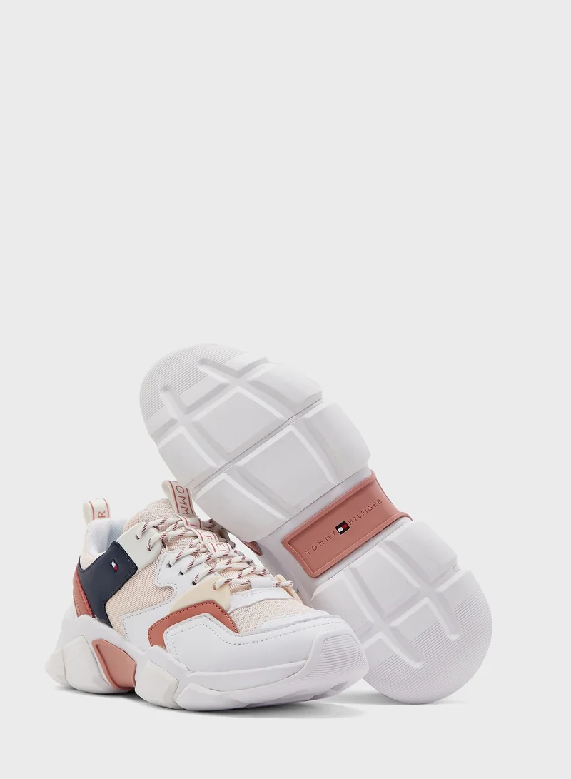 TOMMY HILFIGER Chunky Lifestyle Sneaker - GNQ
