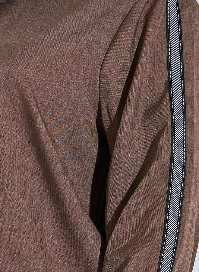 Styli Plus Size Brown Long Sleeves Relaxed Fit Shirt with Side Stripe - Image 3