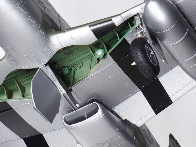 TAMIYA TM60322 P-51D MUSTANG Hobby Model Kit - 1:32 Scale Aircraft with Detailed Cockpit and Figures - Image 3