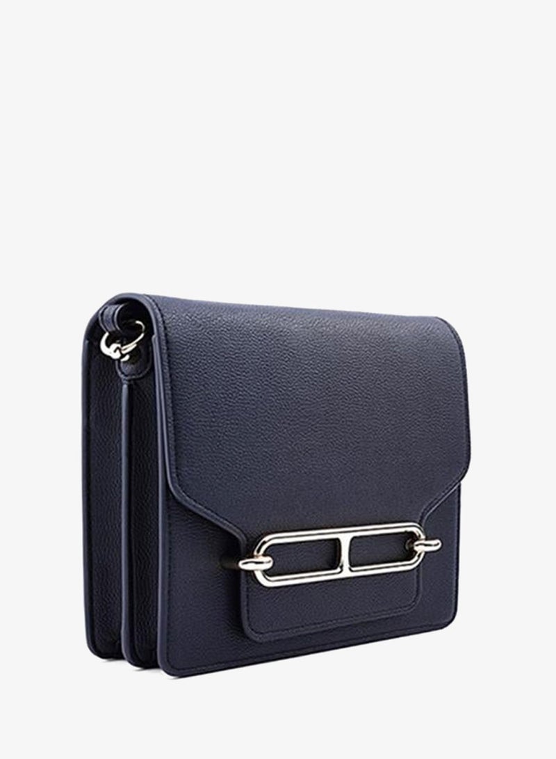 Cuple Fashionable bags designed to match every outfit. - Image 1