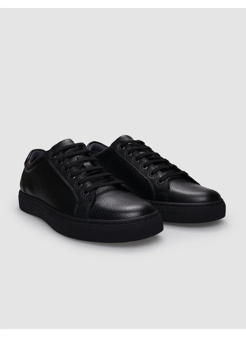 كاباني Genuine Leather Black Lace-Up Men's Sports Shoes