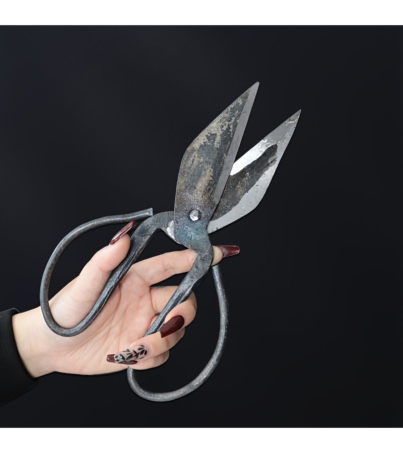 Vintage Daha Large Head Shears Rust Free Scissors For Cutting Hard Materials And Noodles - Image 1