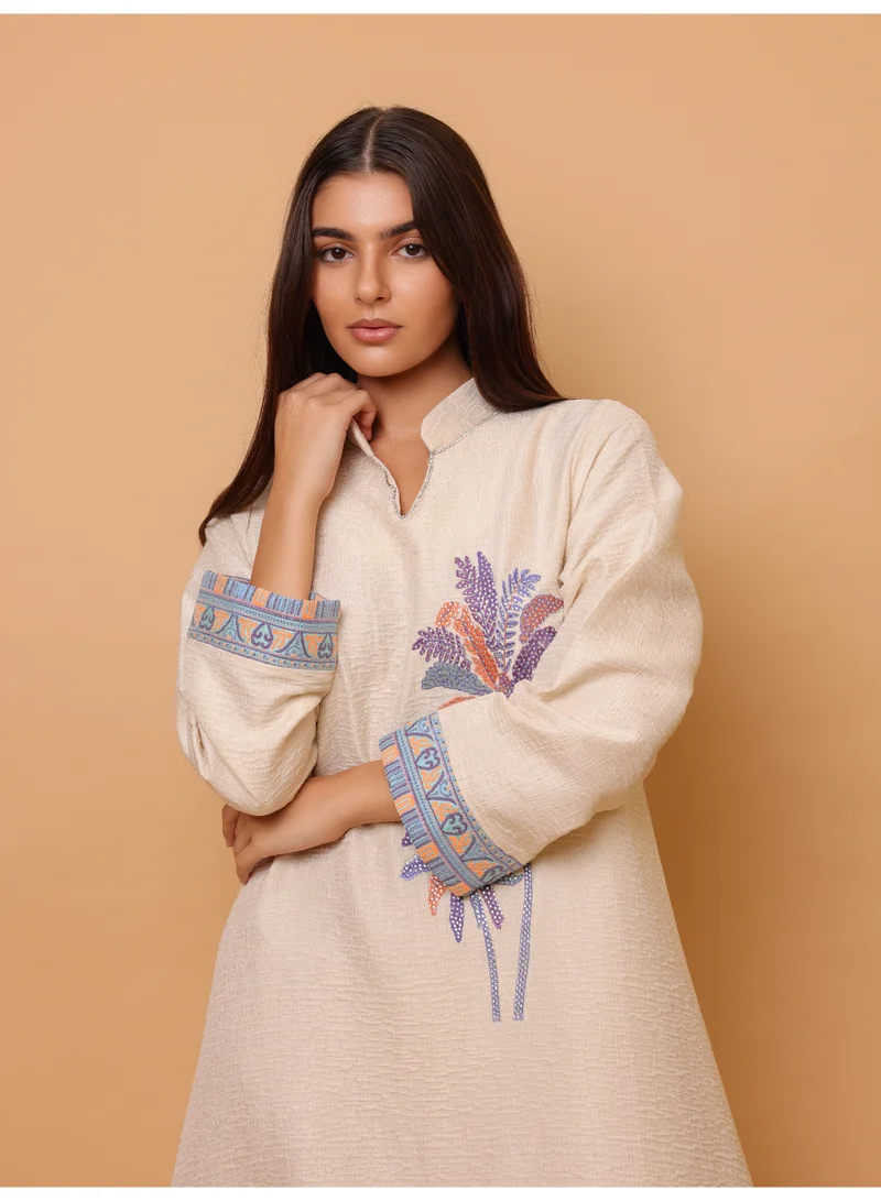 اكسا جلابية أنيقة مطبوعة بتصميم نخيل بنفسجي