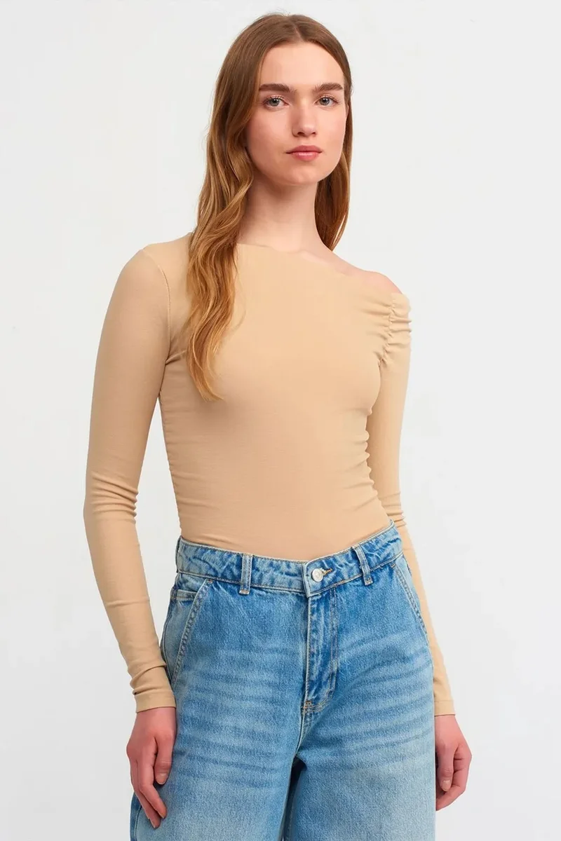 DILVIN Slim Fit Asymmetrical Collar Blouse