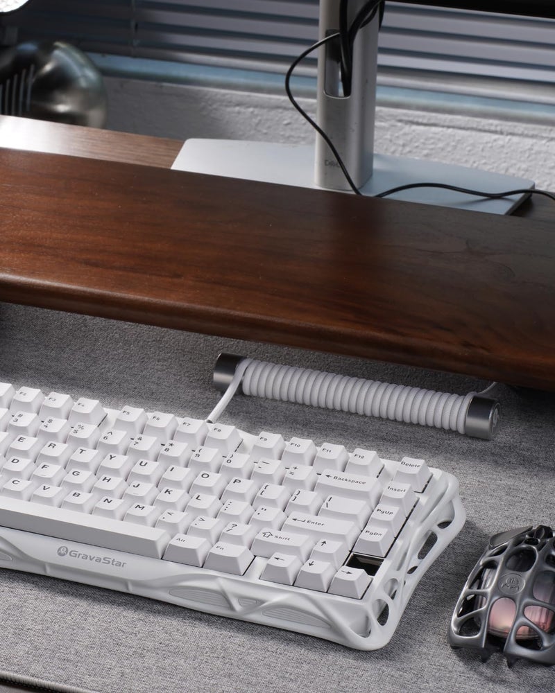 Gravastar كابل USB متعرج من غرافا ستار، مناسب لوحات المفاتيح الميكانيكية - أبيض - Image 5